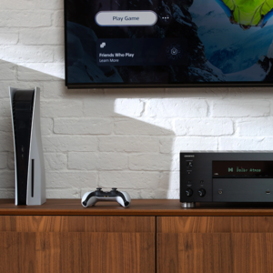 ONKYO-TX-RZ30-with-gaming-console